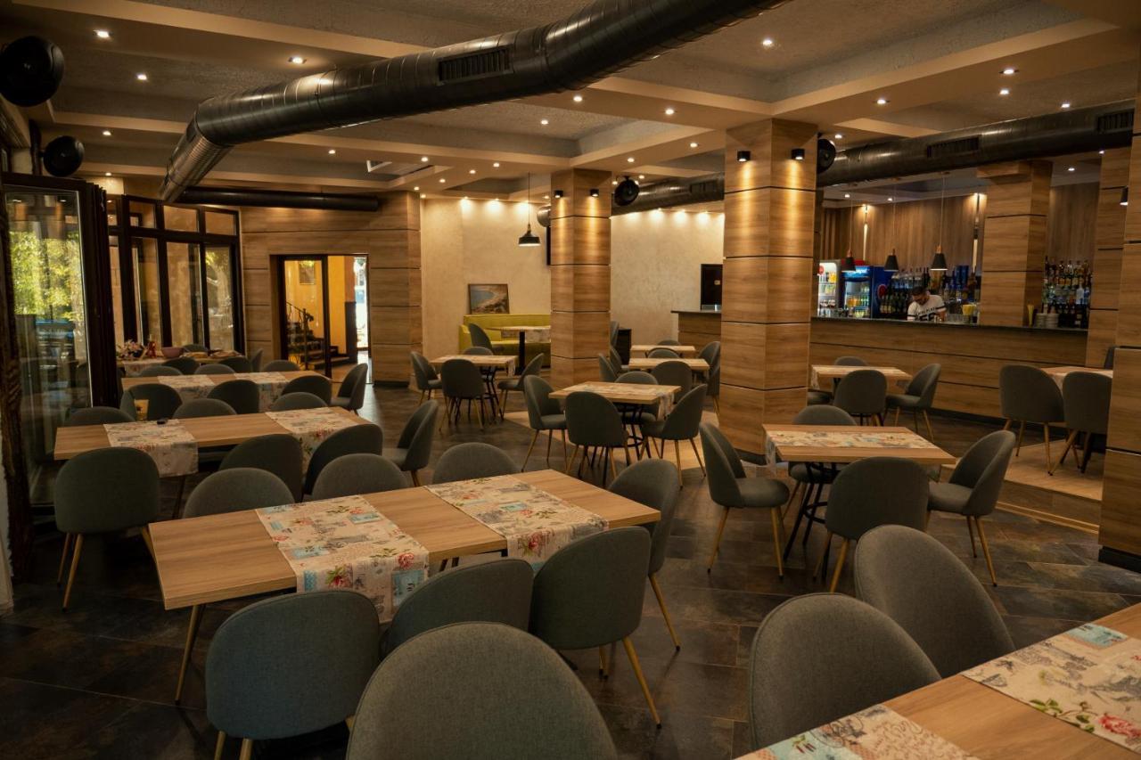 Hotel Brilliantin Sliven Dış mekan fotoğraf